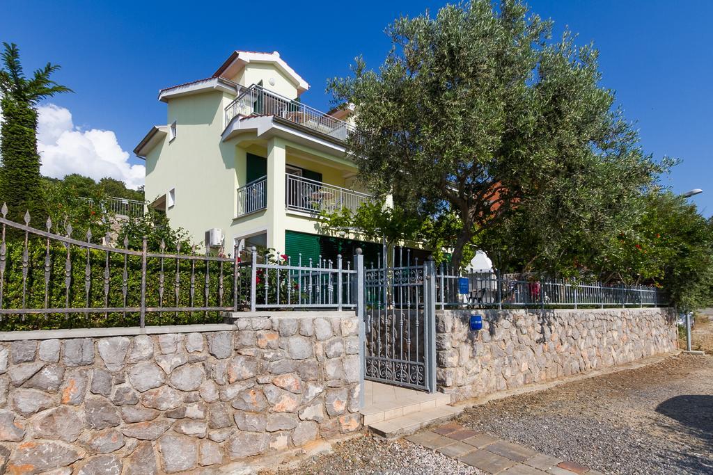 Apartments Vukelic Klenovica Εξωτερικό φωτογραφία