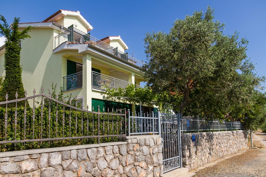 Apartments Vukelic Klenovica Εξωτερικό φωτογραφία