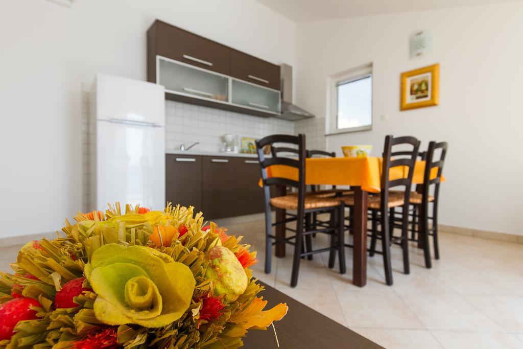 Apartments Vukelic Klenovica Δωμάτιο φωτογραφία
