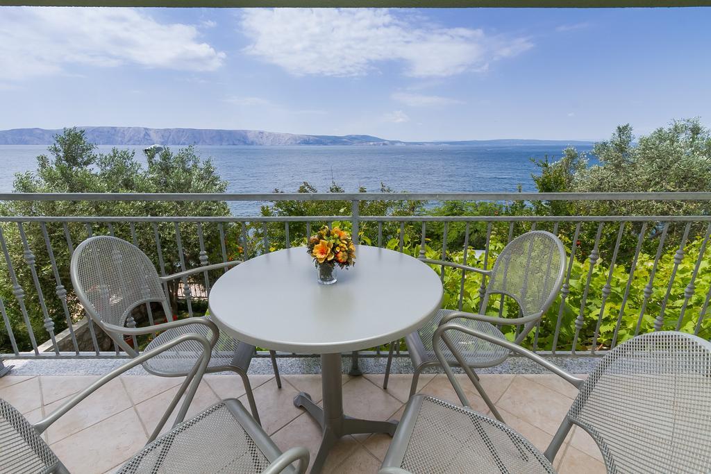 Apartments Vukelic Klenovica Δωμάτιο φωτογραφία